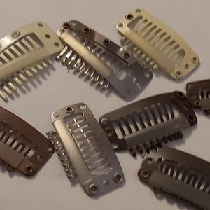 375+ Assorted Hair Extension Clips